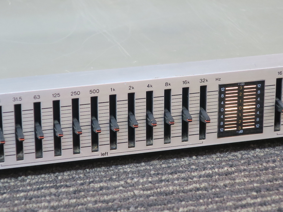 Technics SH-8065 弄ら ステレオグラフィックイコライザー