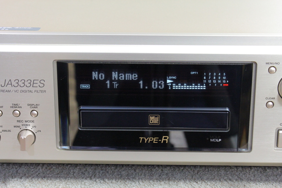 ☆04 SONY MDS-JA333ES 完動美品 MDLP Type-R搭載 MD用リモコン/
