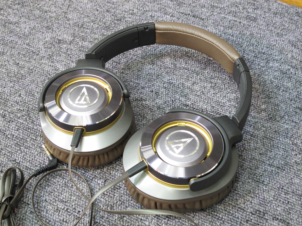 audio−technica ATH-WS770 BRD audio technica ATH-WS770 SOLID BASS Headphones Black red