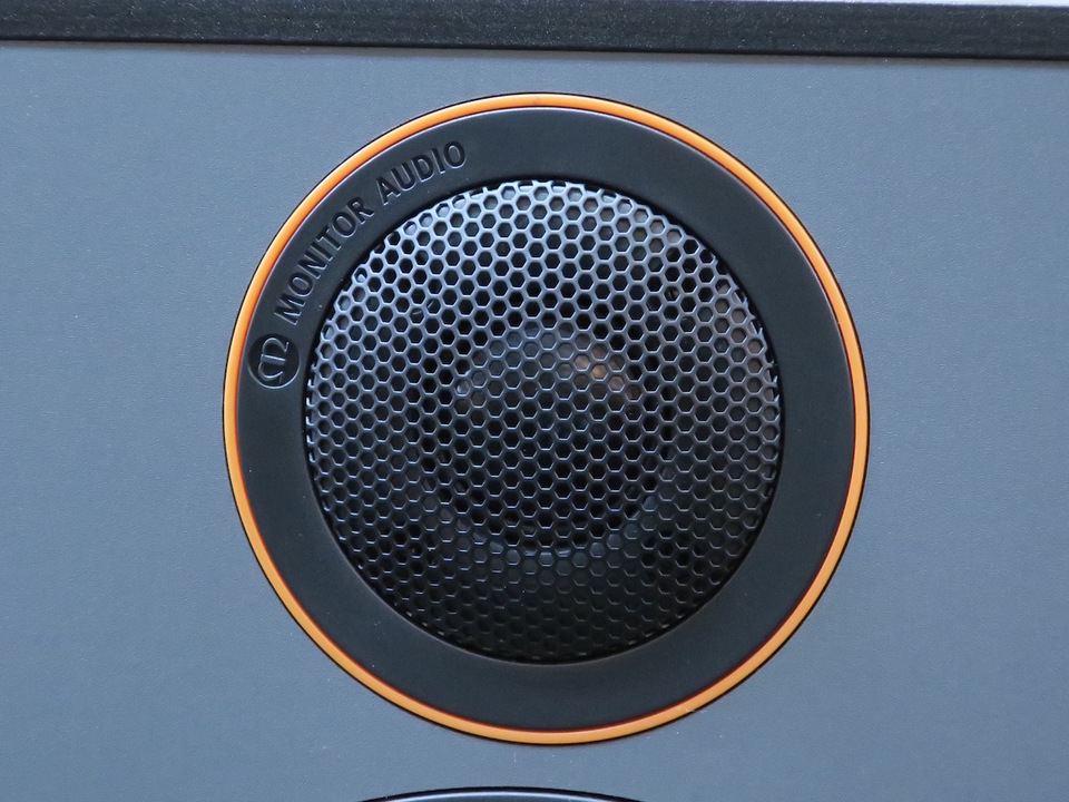 MONITOR AUDIO モニターオーディオ/スピーカー/MONITOR100/900615/Bランク/63【中古】 MONITOR AUDIO モニターオーディオ/スピーカー/MONITOR100