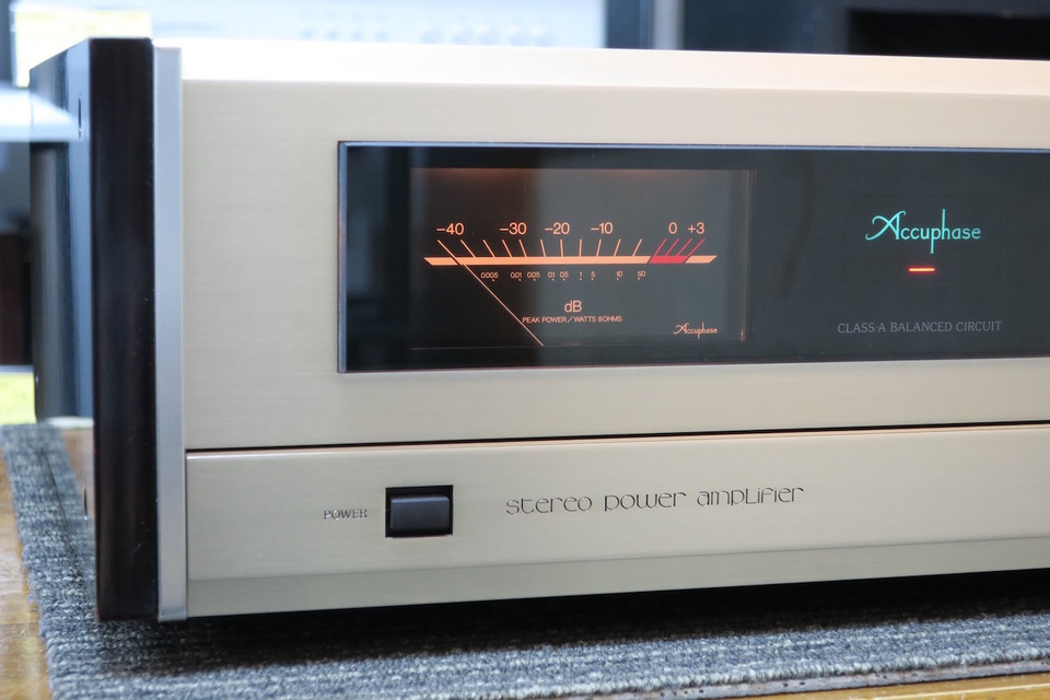 P-102 Accuphase - 中古オーディオ 高価買取・販売 ハイファイ堂