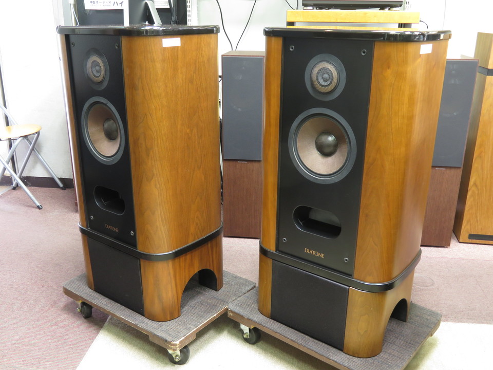 DIATONE　ＤＳ－２０５　専用スタンド（ＤＫ－２０５） DIATONE DS-205の専用スタンド DK－205