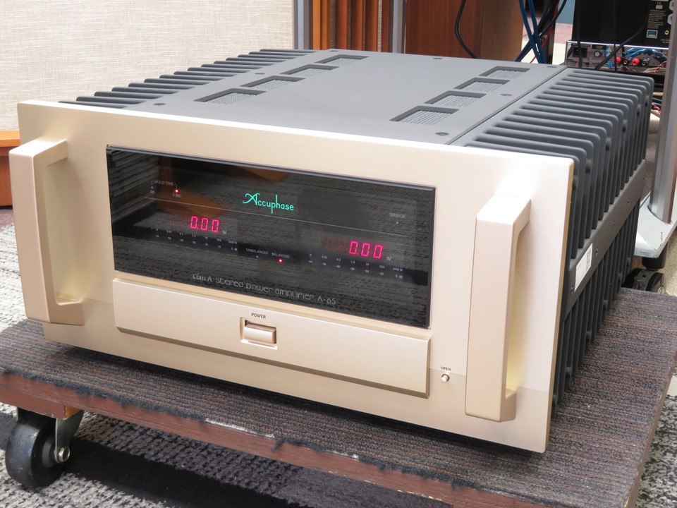 A-65 Accuphase - HiFi-Do McIntosh/JBL/audio-technica/Jeff