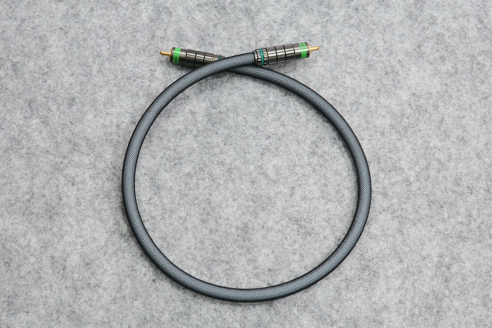 SAEC　同軸高速デジタルケーブル　EFF2000　1.2m 美品 SAEC EFF-2000 デジタルケーブル 1 2m サエク｜Yahoo!フリマ（旧