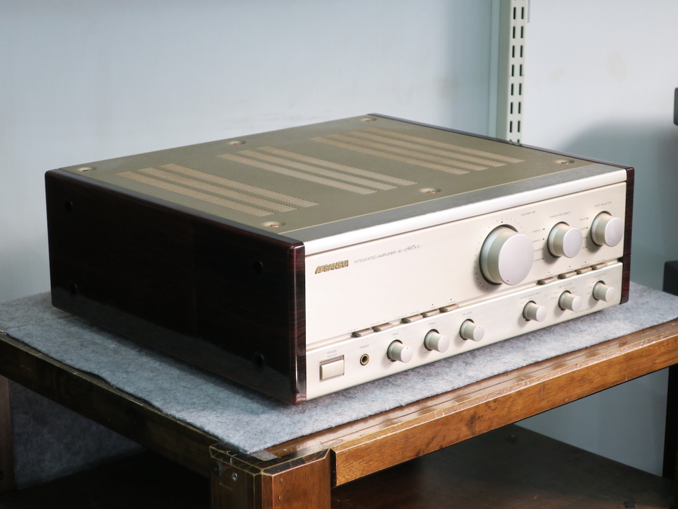SANSUI AU-α907KX Sansui AU-α907KX Stereo Integrated Amplifier in Very Good