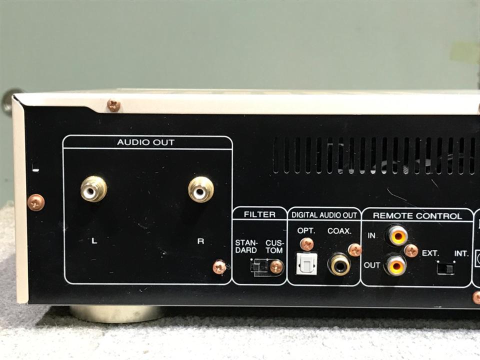 SA8400 marantz - HiFi-Do McIntosh/JBL/audio-technica/Jeff Rowland