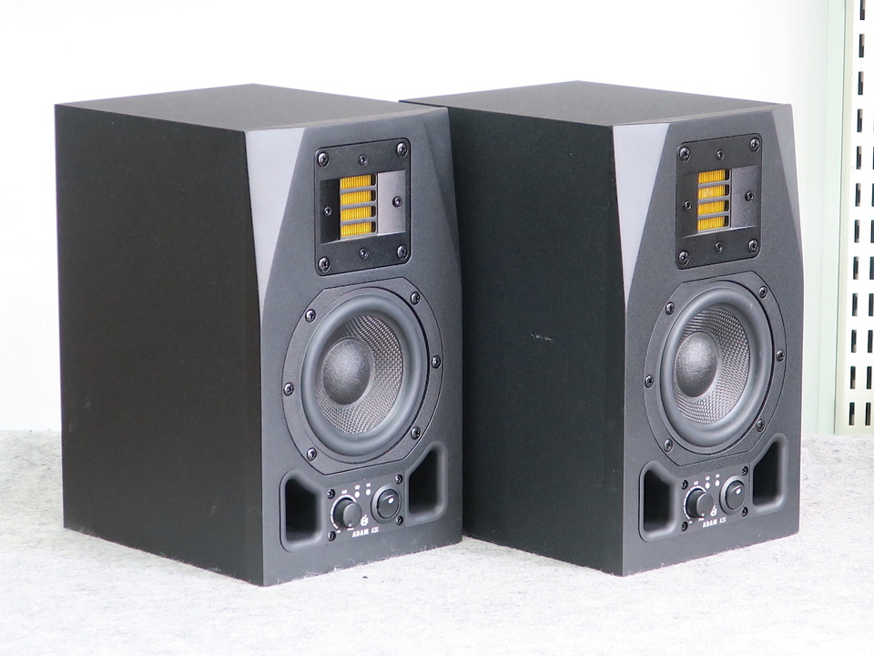 ADAM Audio A3X ペア 電源ケーブル付 c.jpg