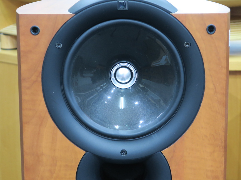KEF C7シリーズ  SP-3654 トールボーイスピーカー
中古美品です。 KEF C7シリーズ SP-3654 トールボーイスピーカー 中古美品です