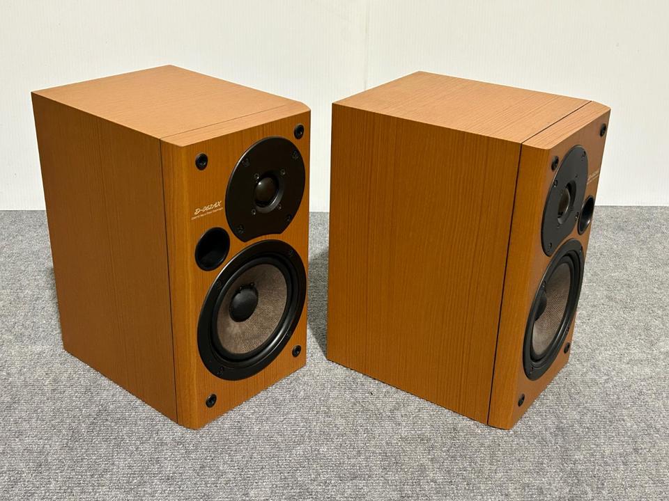 【今週限定価格】オンキョーD-062AX 木目調 5インチウーファー D-062AX ONKYO - 中古オーディオ 高価買取・販売 ハイファイ堂