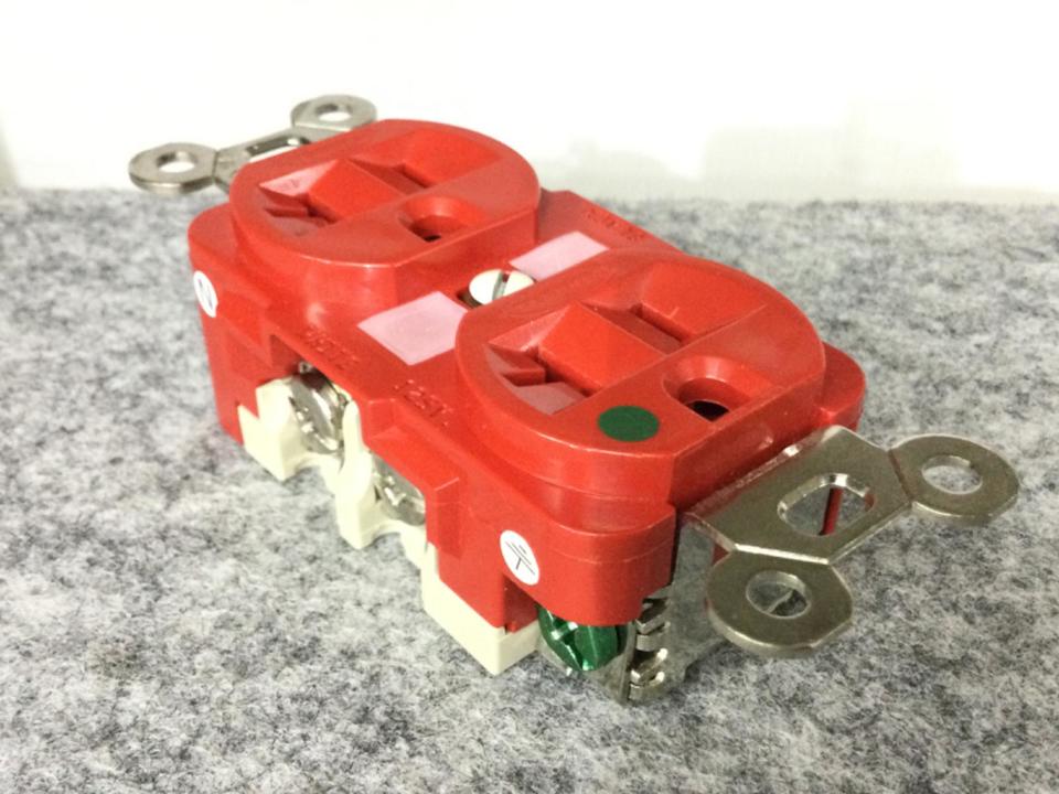 壁コンセント HUBBELL - 中古オーディオ 高価買取・販売