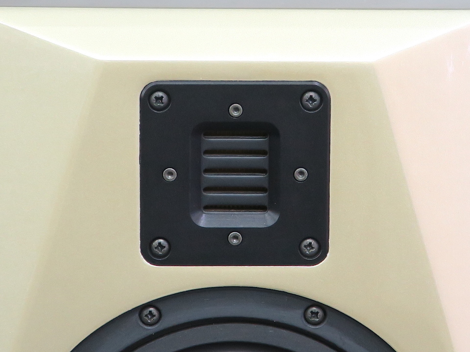 1102* ADAM スピーカー HM2 ADAM AUDIO : HM2 - 中古 | オーディオユニオン