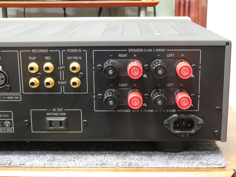 E-213 Accuphase - 中古オーディオ 高価買取・販売 ハイファイ堂