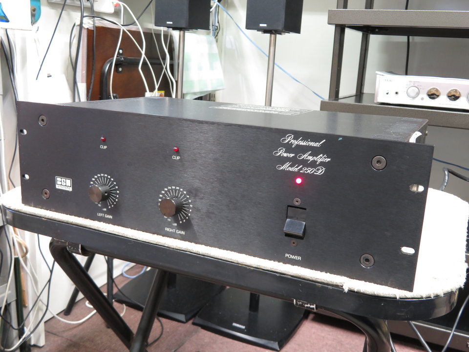 BGW　　ファンレスパワーアンプ　250D 　完動品 初期不良保証 BGW Pro Power Amp 250D リカバリー : アンプジャンカーのblog