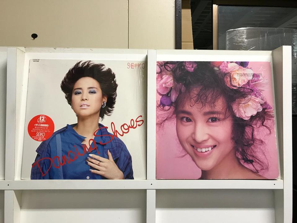 松田聖子LPレコード12枚セット！ 61t8LsKSuOL._UF350,350_QL50_.jpg
