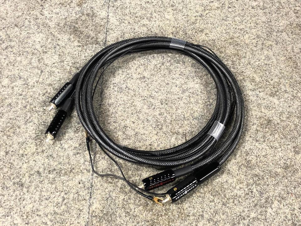 Wireworld nova 5m オーディオケーブル RCA シルバー Wireworld nova 5m オーディオケーブル RCA シルバー（富士