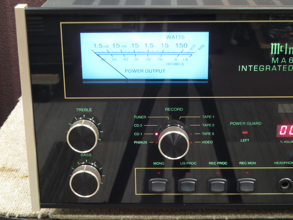 （超希少）1994年〜McIntosh MA6800 プリメインアンプ McIntosh MA6800 Integrated Amplifier