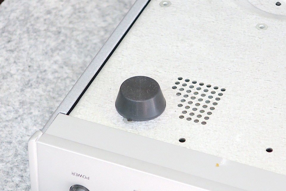 A75 PLUS ARCAM - HiFi-Do McIntosh/JBL/audio-technica/Jeff Rowland
