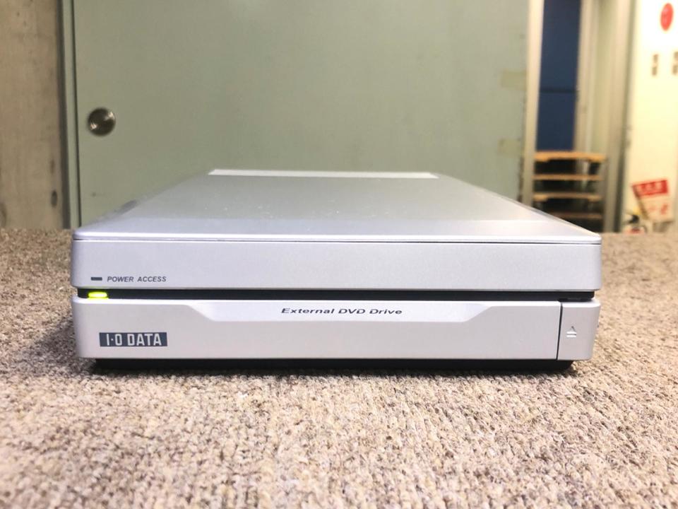 I-O DATA USB 2.0/1.1対応外付型 Labelflash対応DVDスーパーマルチドライブ DVR-UN18GLV I-O DATA USB 2.0/1.1対応外付型 Labelflash対応DVD