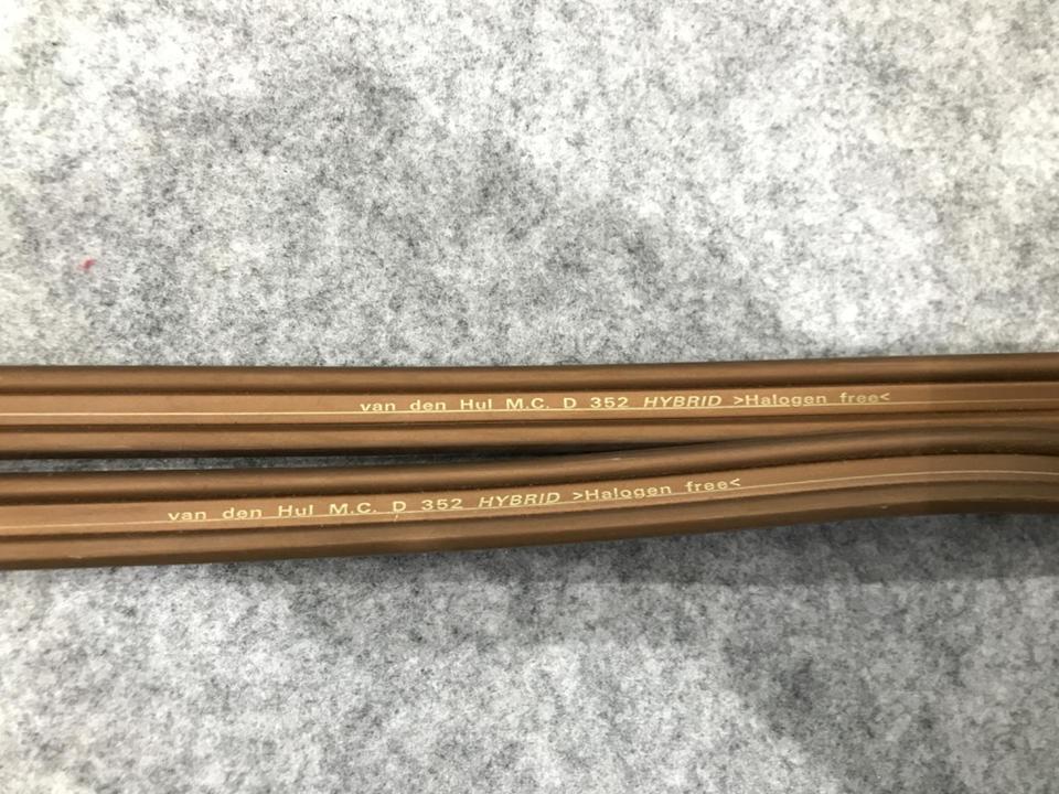 【バンデンハル】van den Hul/VDH-T4 スピーカーケーブル バンデンハル】van den Hul/VDH-T4 スピーカーケーブル