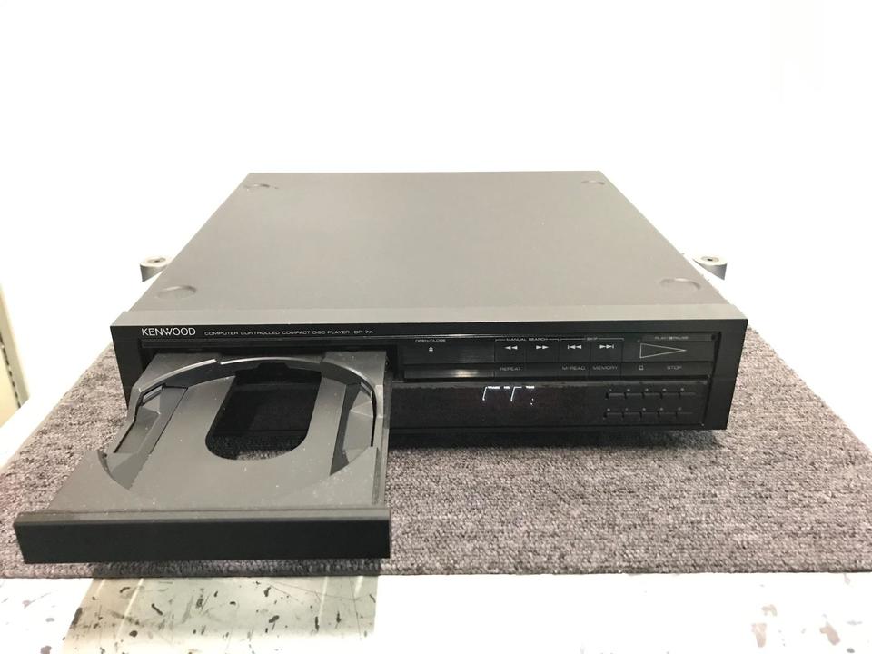 KENWOOD V-71A ハイパワー機＆DFK-3D中古品 KENWOOD V-71A ハイパワー機＆DFK-3D中古品 KENWOOD V-71A ハイパワー