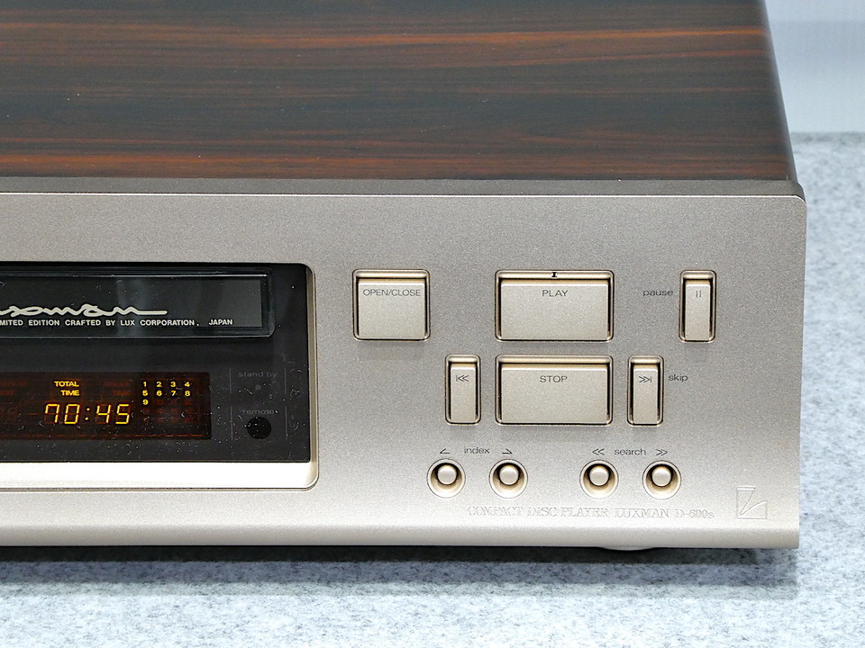 D-600s LUXMAN - HiFi-Do McIntosh/JBL/audio-technica/Jeff Rowland