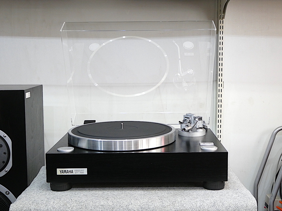 GT-750 YAMAHA - HiFi-Do McIntosh/JBL/audio-technica/Jeff Rowland