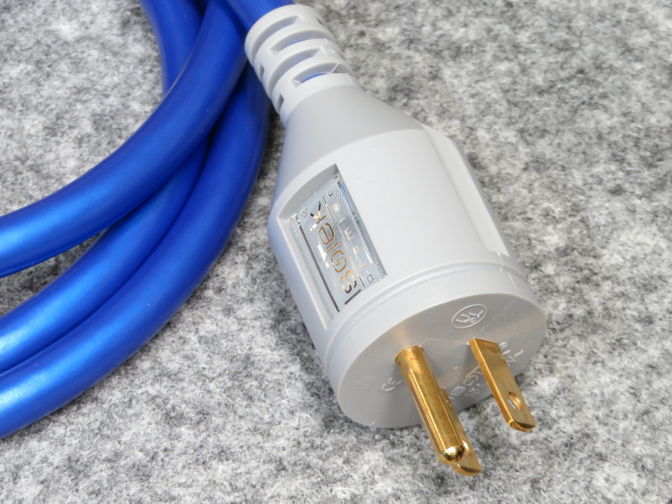 EVO3 PREMIER/1.5m ISOTEK - 中古オーディオ 高価買取・販売 ハイファイ堂