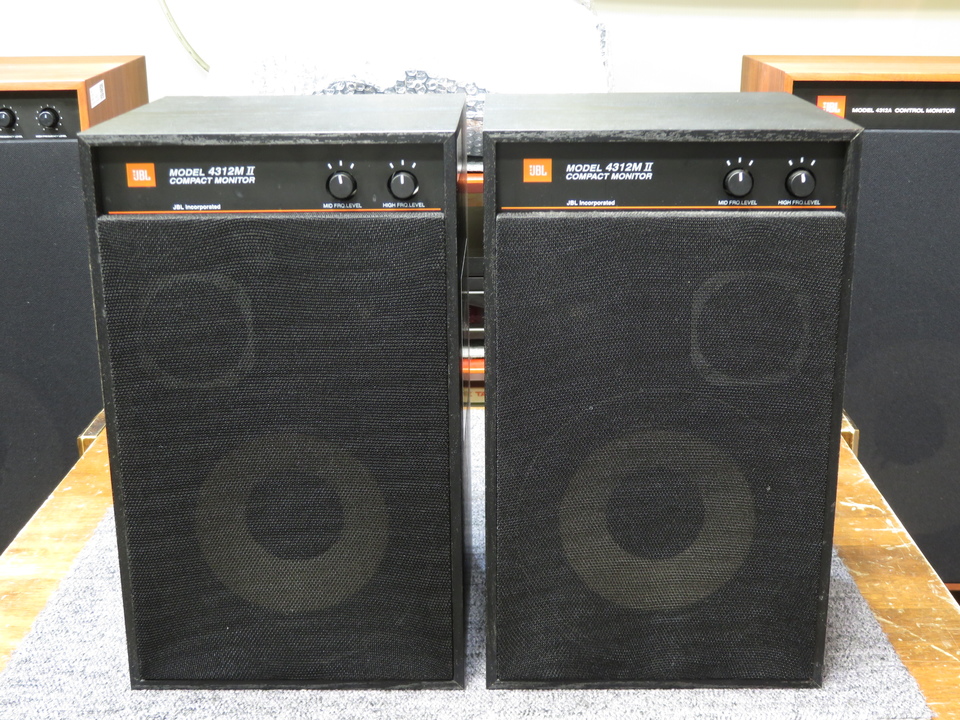 4312M2 BK JBL - HiFi-Do McIntosh/JBL/audio-technica/Jeff Rowland