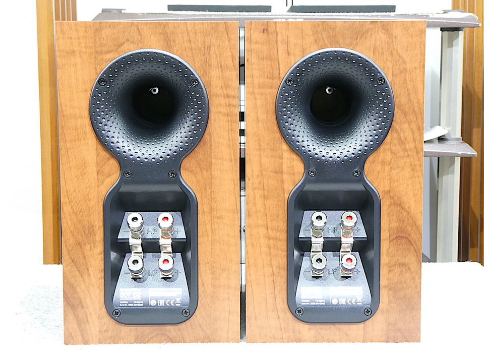 607S2 Anniversary Edition B&W - 中古オーディオ 高価買取・販売