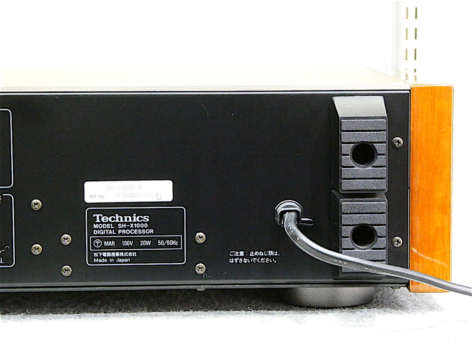 Technics D/Aコンバーター SH-X1000 Technics SH-X1000の仕様 テクニクス