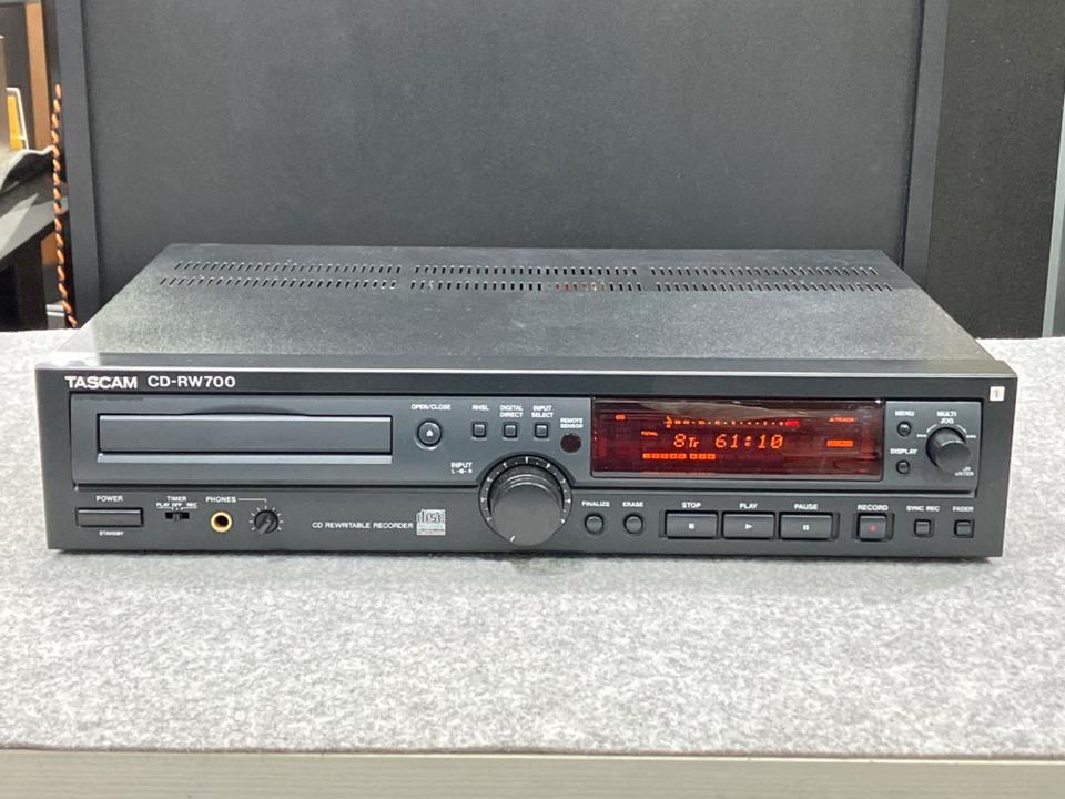 タスカム TASCAM CDレコーダー CDデッキ CDプレーヤー CD-RW700 業務用