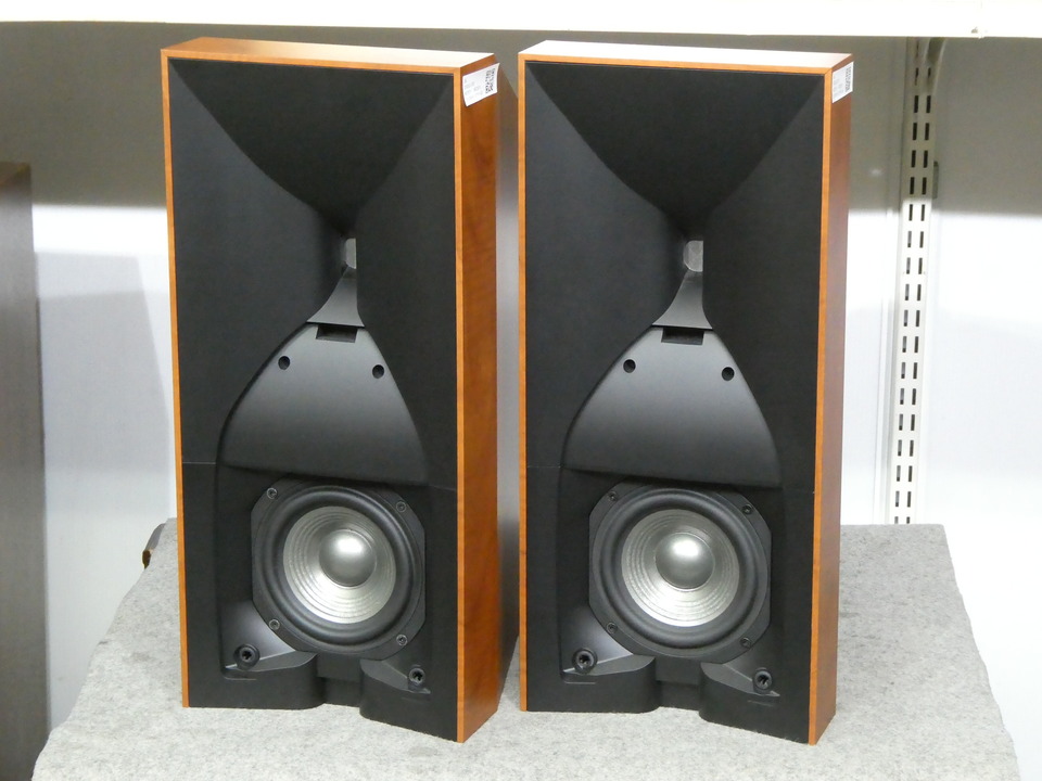 JBL STUDIO 530 ペア スタンドペア付き。