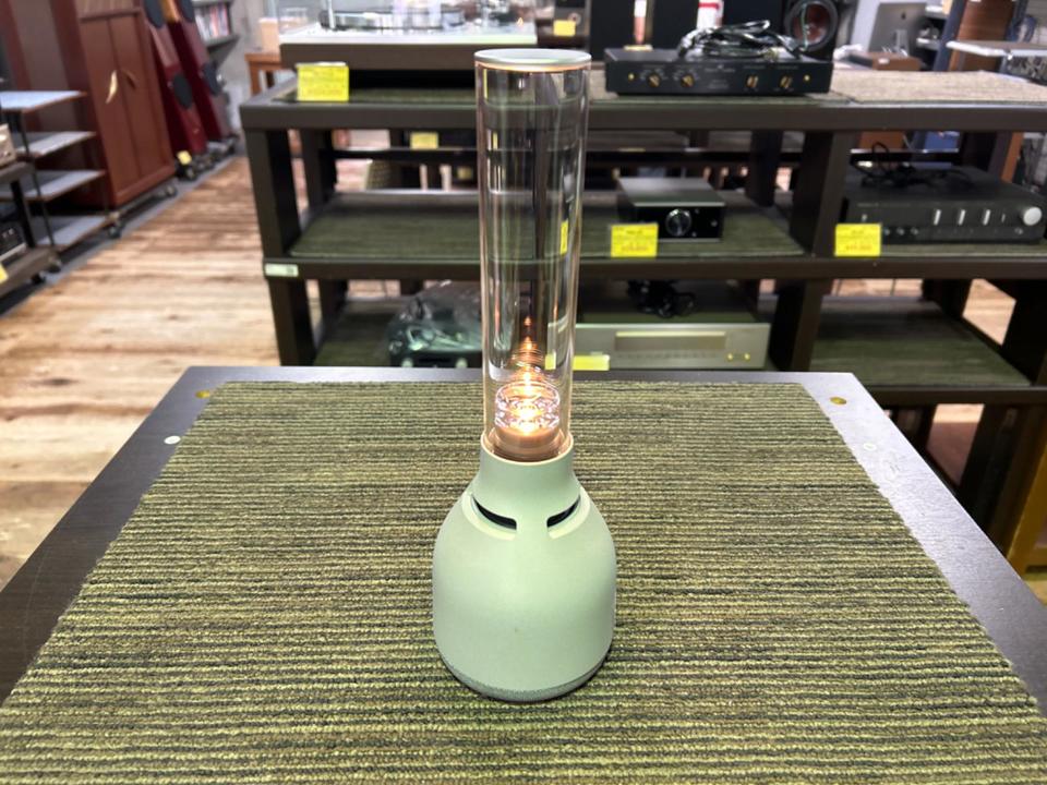 【中古美品】SONY グラスサウンドスピーカー S3 Amazon.co.jp: Sony LSPX-S3 Glass Sound Speaker: Bluetooth