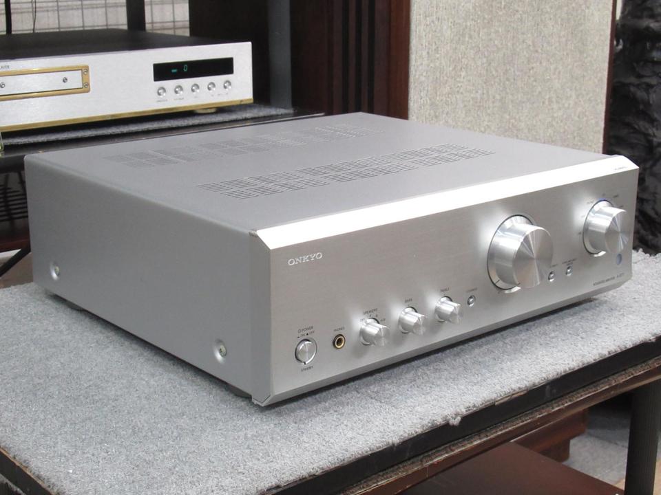 新作，品質保証 ONKYO オーディオアンプ A-977の故障品？