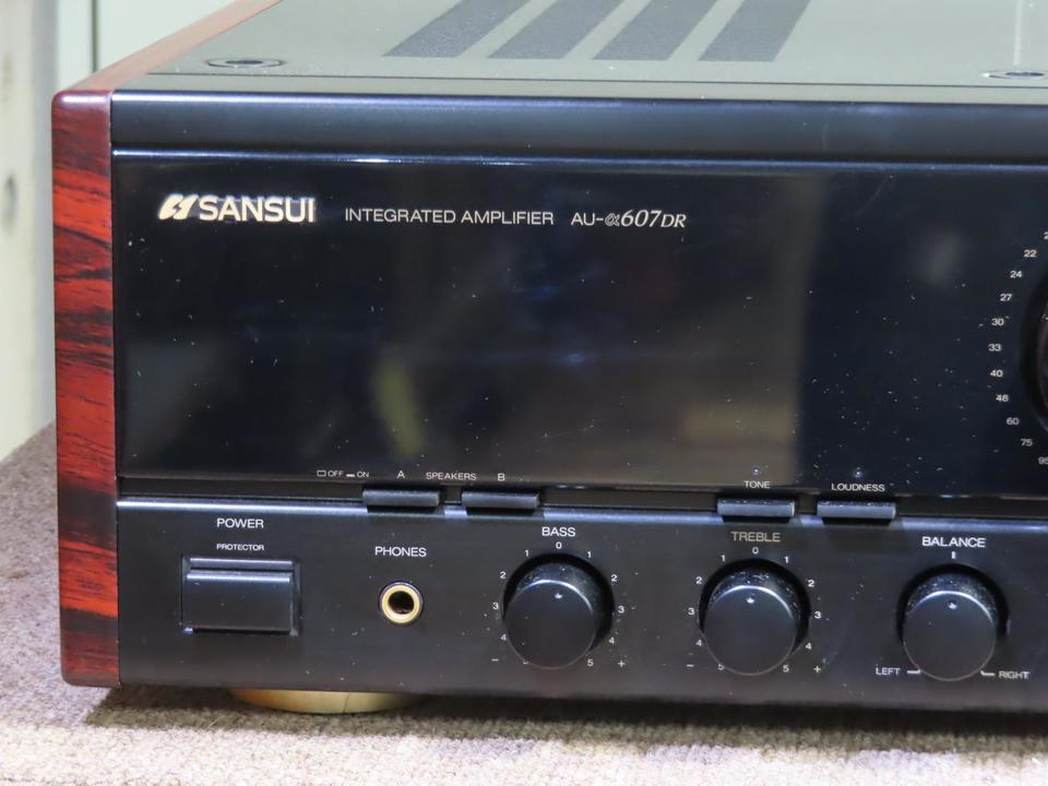 SANSUI/AU-α607DR ジャンク SANSUI/AU-α607DR ジャンク サンスイ アンプ au-α607DR ジャンク品