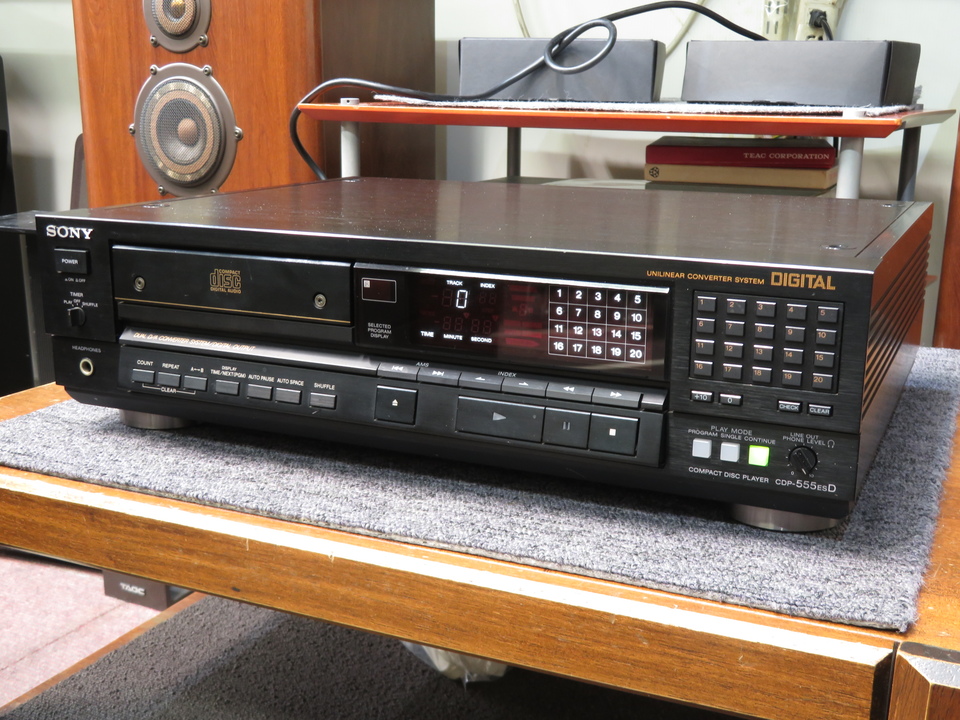 動作確認済み】SONY CDP-555ESD AYD10-14 動作確認済み】SONY CDP-555ESD AYD10-14