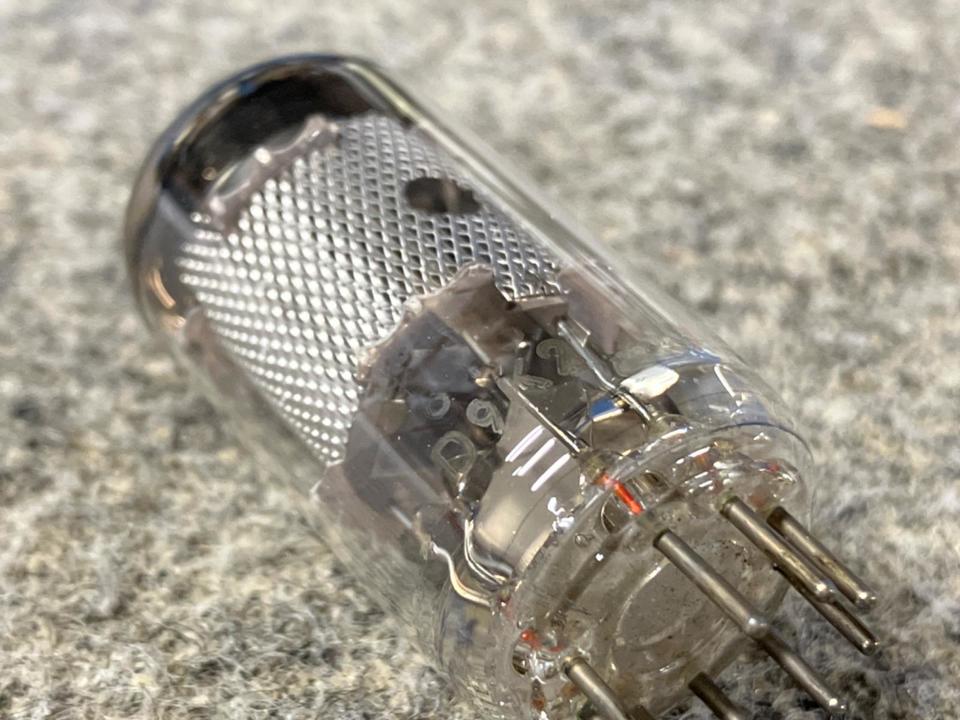 真空管　MULLARD EF86 6本　中古品 真空管 MULLARD EF86 6本 中古品 EF86 Mullard 2本1組