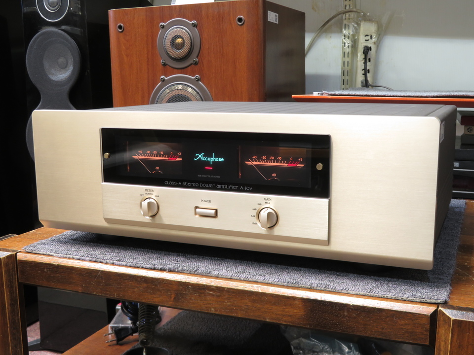 Accuphase A-20 クラス純A級ステレオ・ パワーアンプ　本体 Yahoo!オークション -「accuphase a-20」の落札相場・落札価格