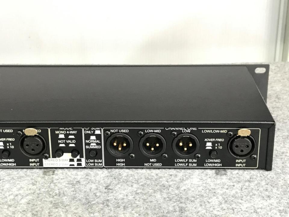 dbx 234XL チャンネルデバイダー 形作ら クロスオーバー 3way