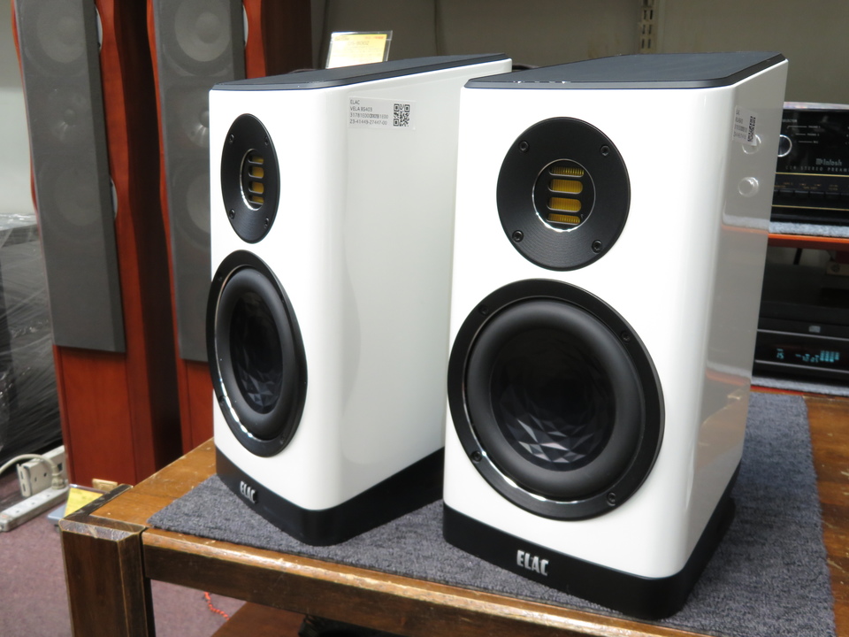 ELAC VELA BS403 スピーカー ELAC - VELA BS403（BS403.2）/ホワイト・ハイグロス（ペア
