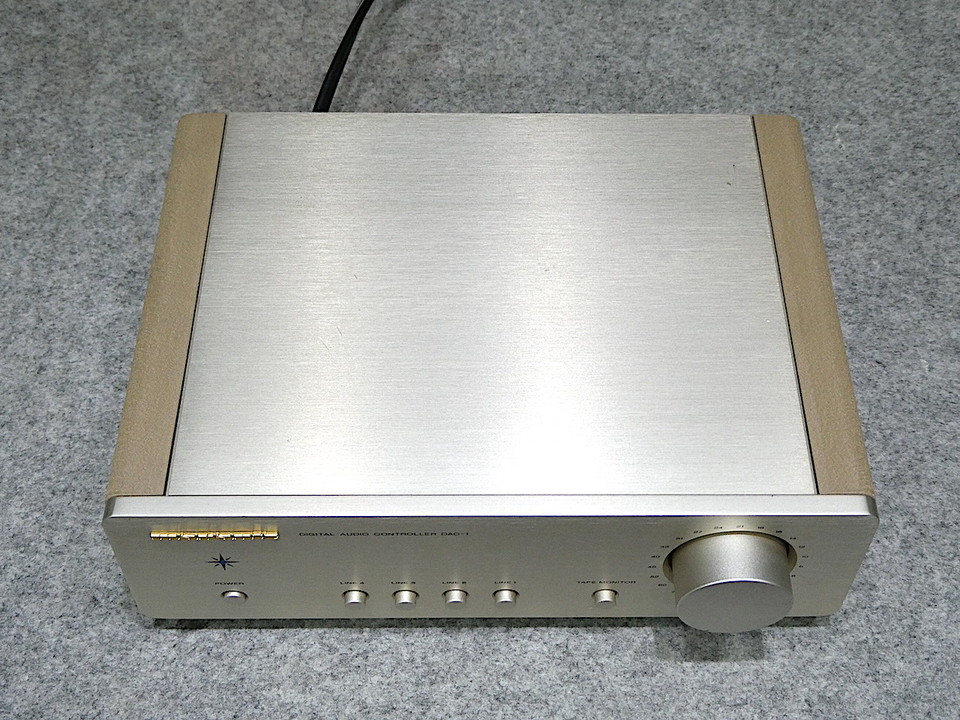 Marantz Digital Audio Controller DAC-1 Marantz Launches AV 20 \u0026 AMP 20: New Home Theater Separates