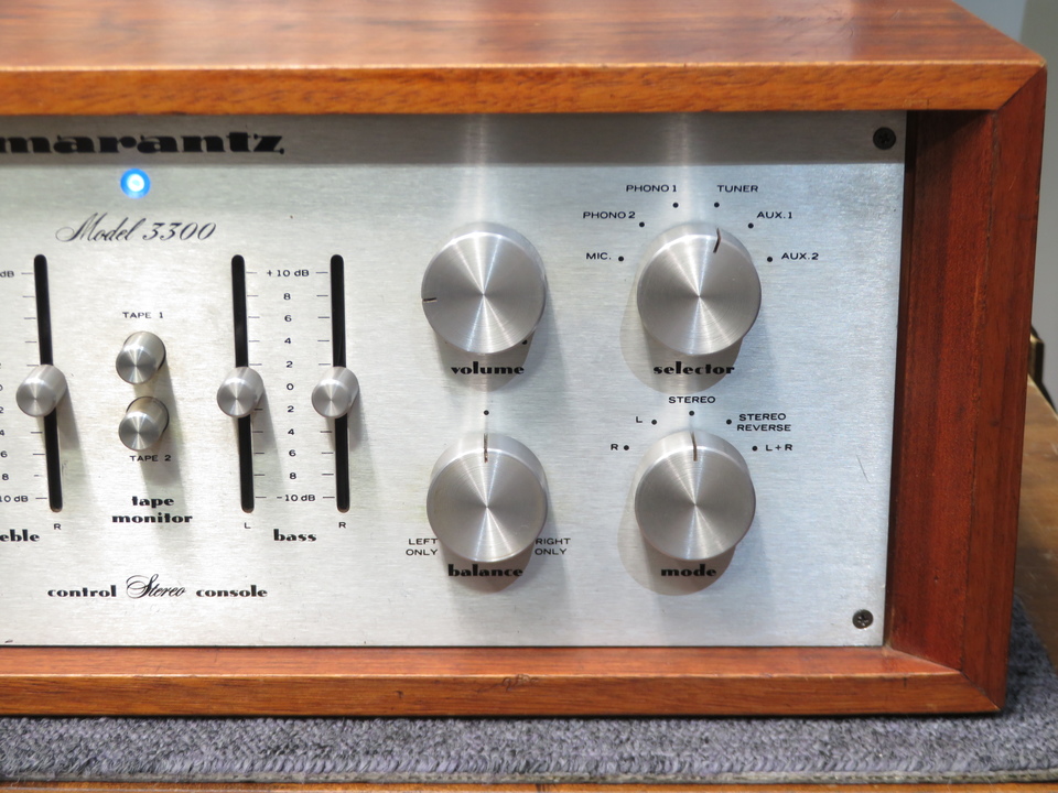 通電確認のみ marantz マランツ Model 3300 Marantz/Model 3300～木箱付、現状品