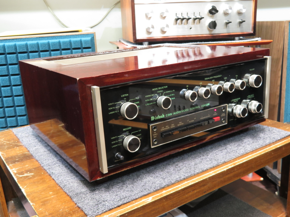 ○McIntosh マッキントッシュ C34V プリアンプ