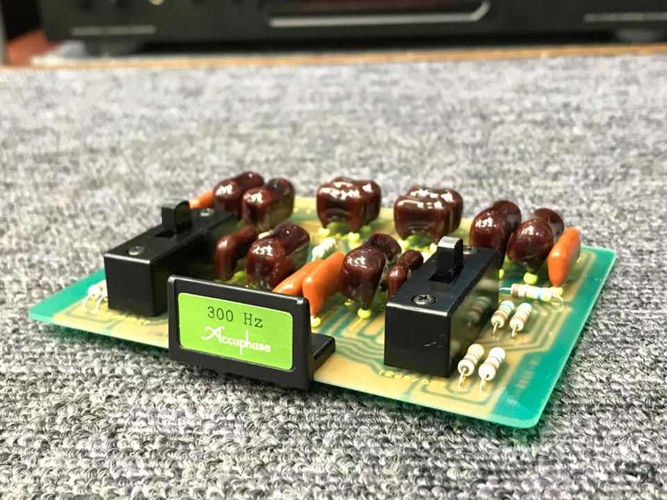 アキュフェーズ F15で使用していたクロスオーバーボード Accuphase