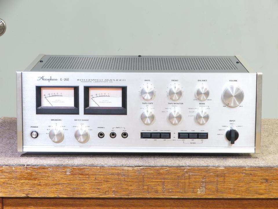 E-202 Accuphase - 中古オーディオ 高価買取・販売 ハイファイ堂