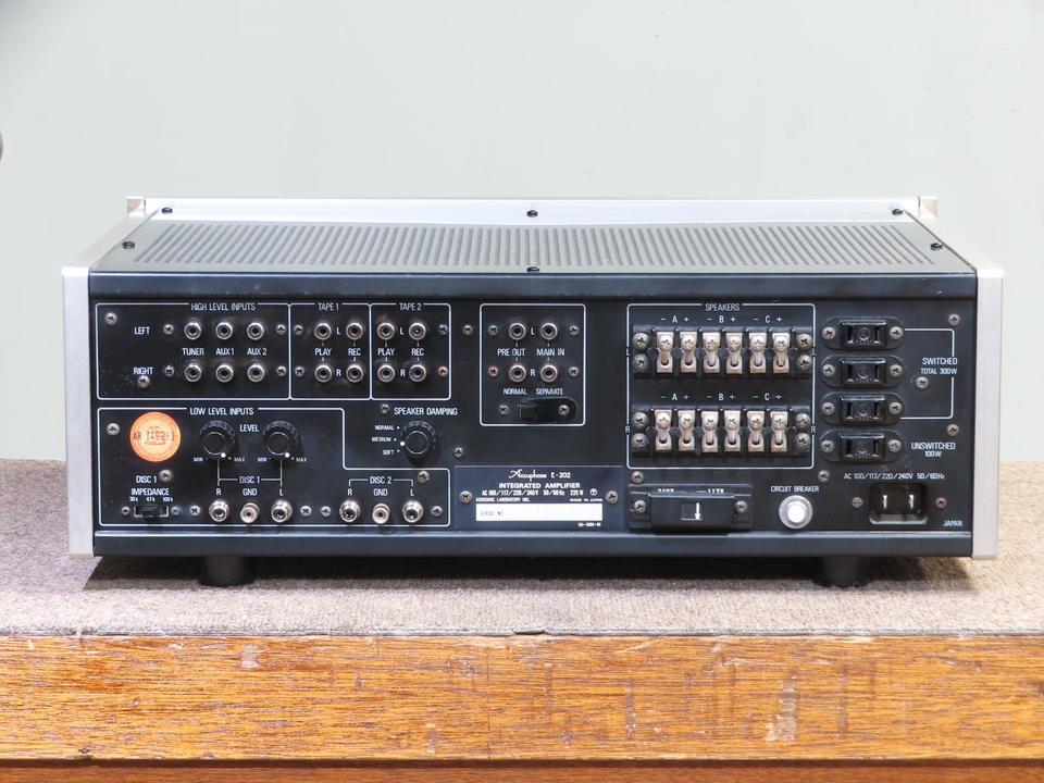 E-202 Accuphase - 中古オーディオ 高価買取・販売 ハイファイ堂