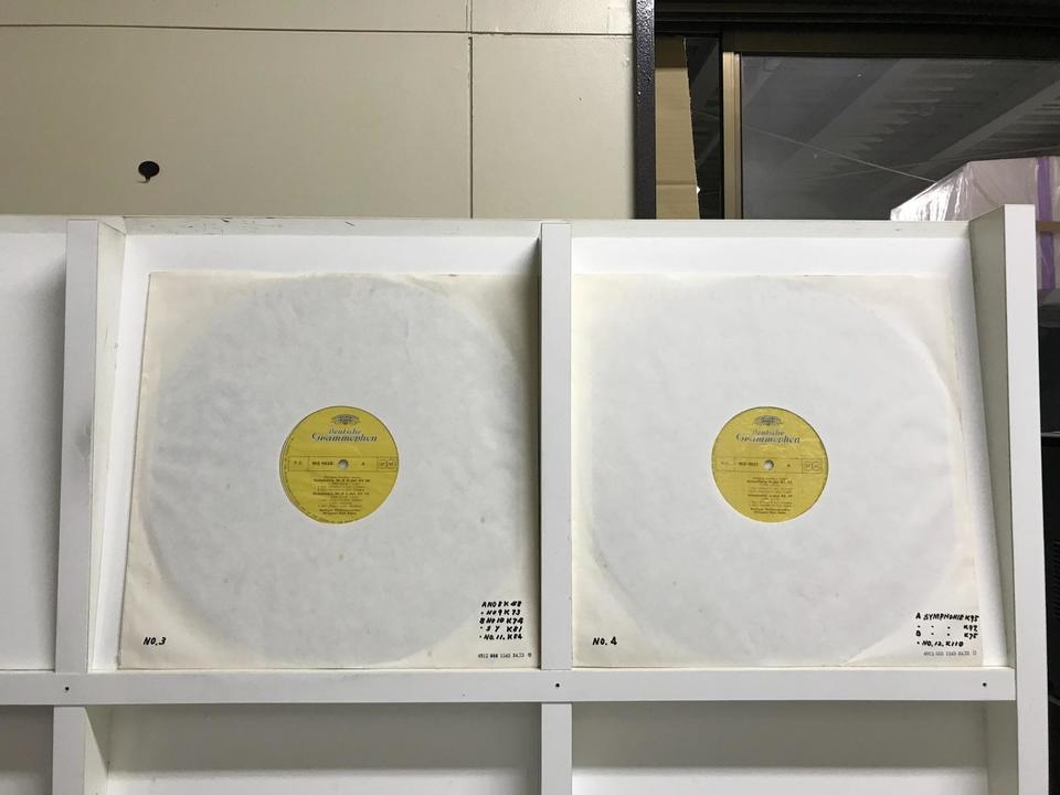 廃盤LP16枚組カール・ベーム、モーツァルト交響曲全集ドイツ盤美品・特典盤付き 廃盤LP16枚組カール・ベーム、モーツァルト交響曲全集ドイツ盤美