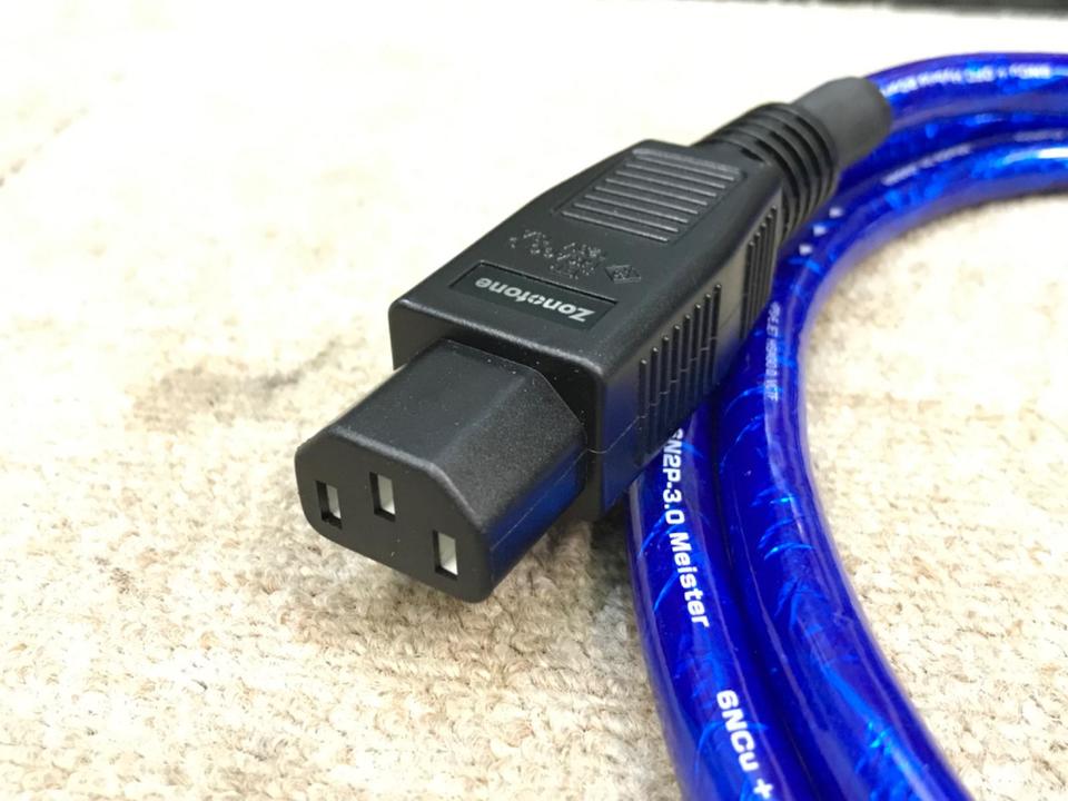 【中古美品】Zonotone 電源ケーブル 6N2P-3.0 Megane ☆Zonotone 電源ケーブル 6N2P-3.0Meister(切売り) - コイズミ