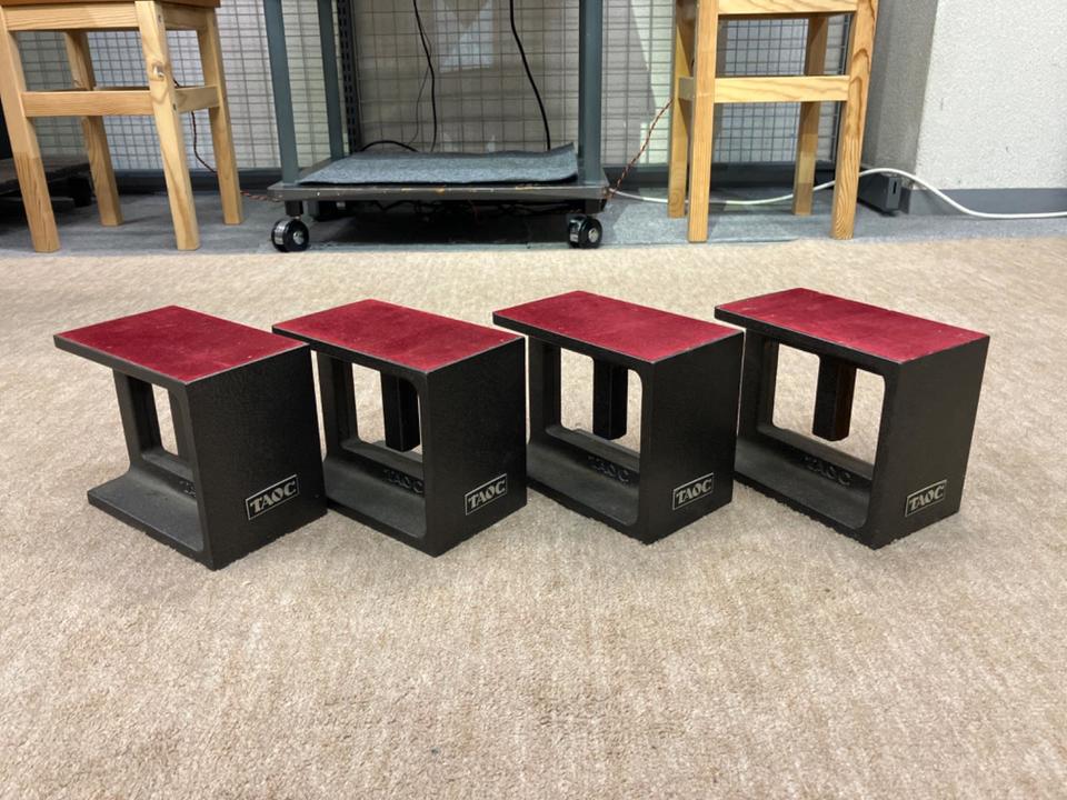 【希少】TAOC スピーカーベース SPB-170DL ハイカーボン鋳鉄製 希少】TAOC スピーカーベース SPB-170DL ハイカーボン鋳鉄製