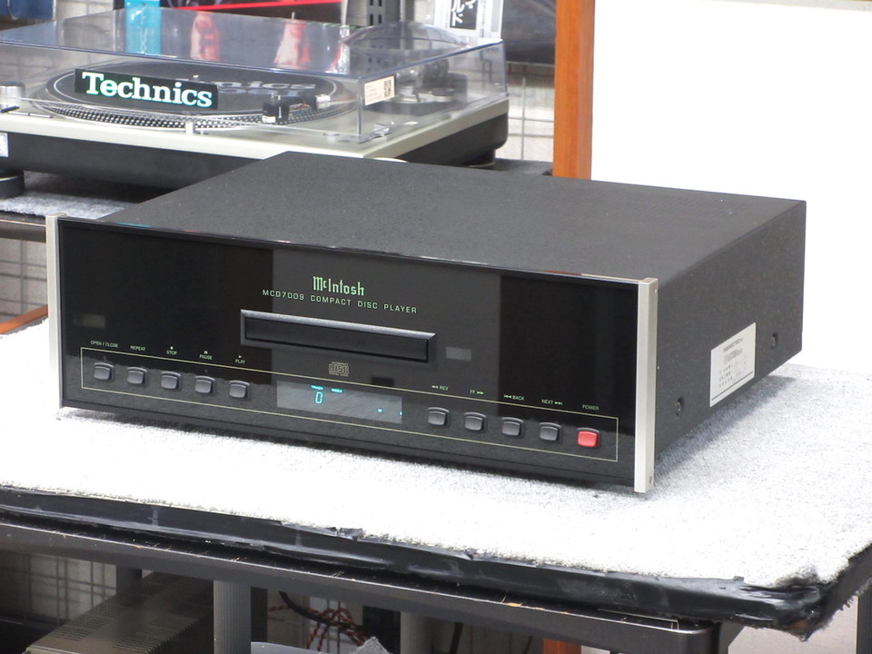 McIntosh MCD7009 リモコン 新品未使用 McIntosh MCD7009の仕様 マッキントッシュ